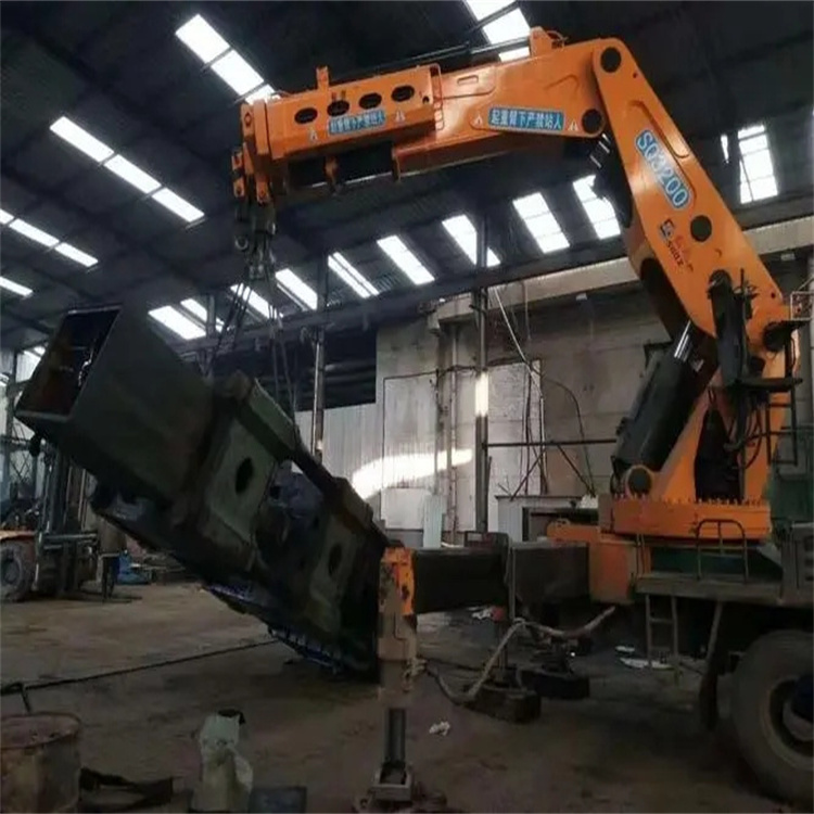 黔东南200吨折臂吊出租